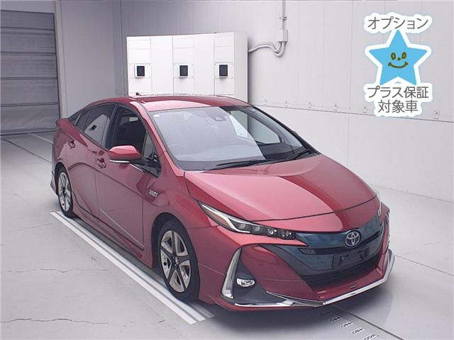 TOYOTA PRIUS — фото