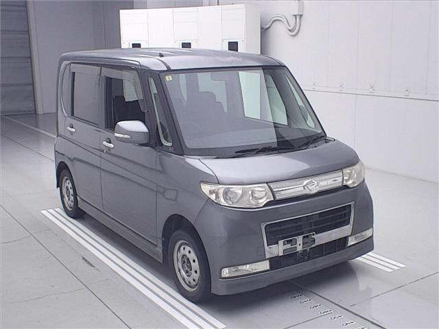 DAIHATSU TANTO — фото