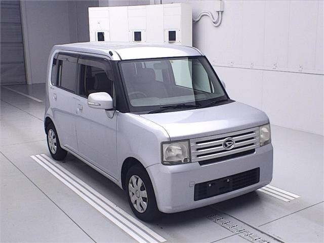 DAIHATSU MOVE — фото