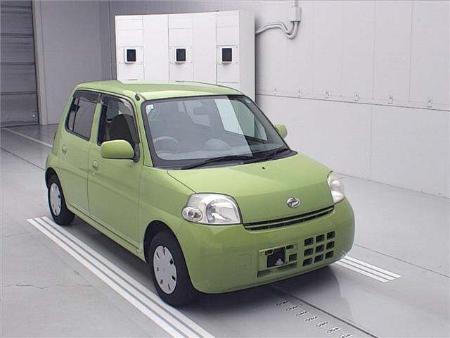 DAIHATSU ESSE — фото