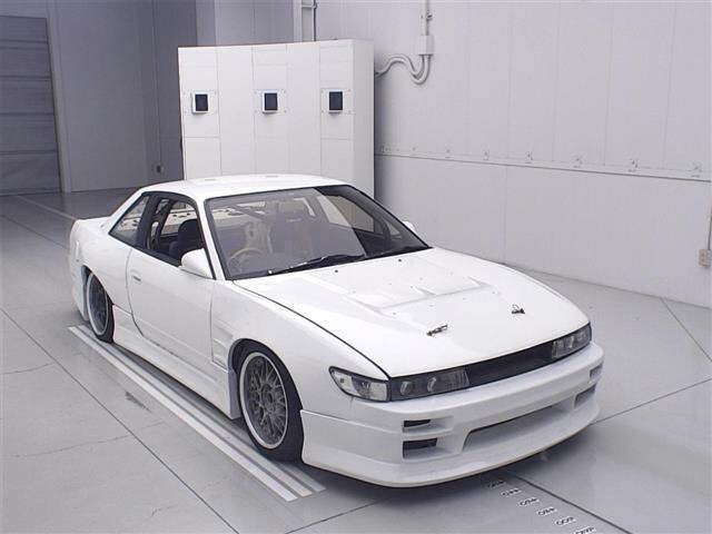 NISSAN SILVIA — фото