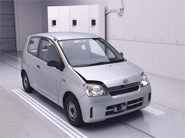 DAIHATSU MIRA — фото