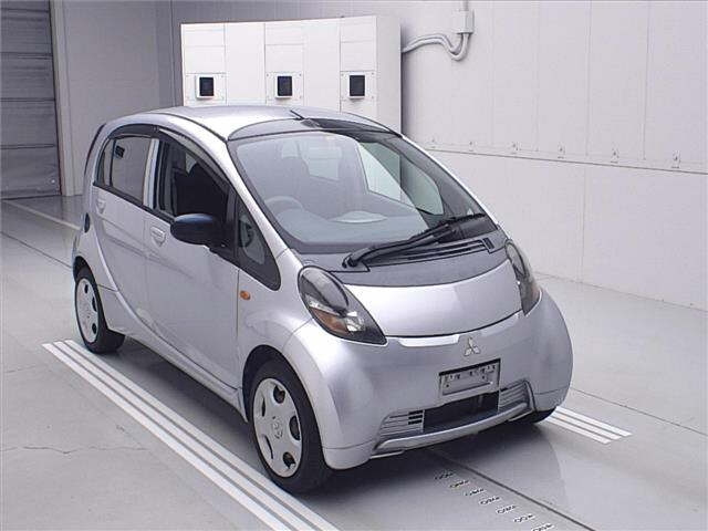 MITSUBISHI I — фото