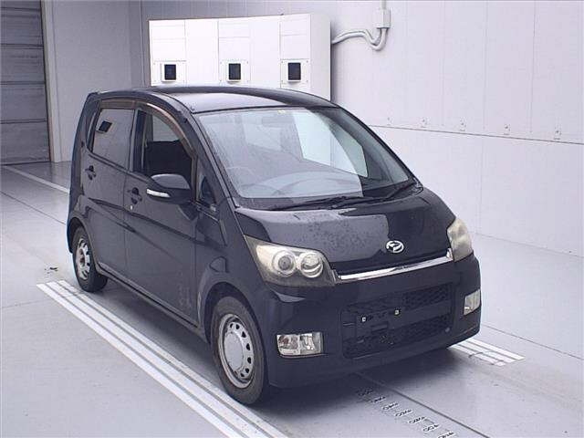 DAIHATSU MOVE — фото