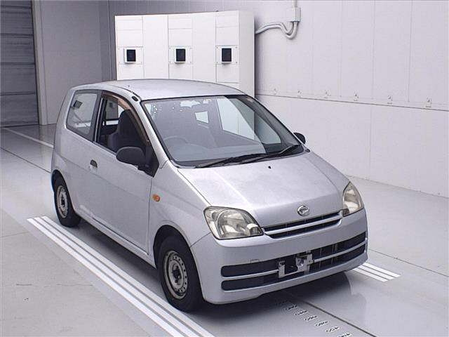DAIHATSU MIRA — фото
