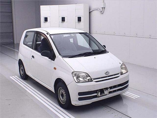 DAIHATSU MIRA — фото