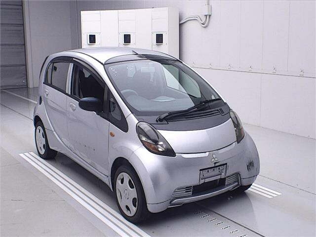 MITSUBISHI I — фото