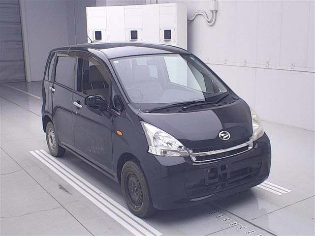 DAIHATSU MOVE — фото