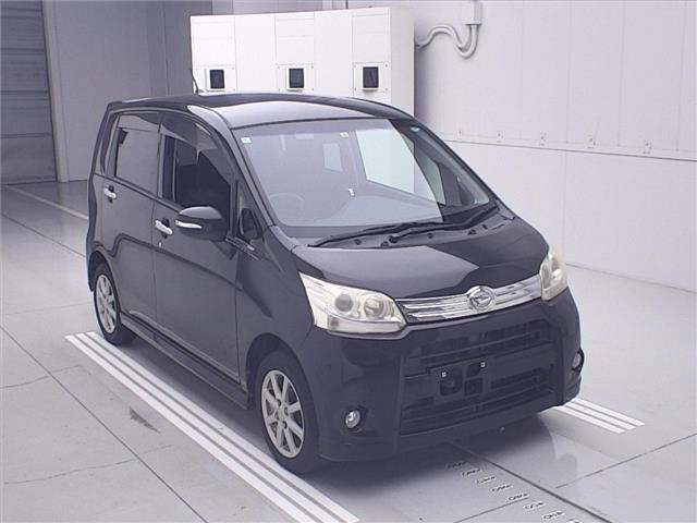 DAIHATSU MOVE — фото