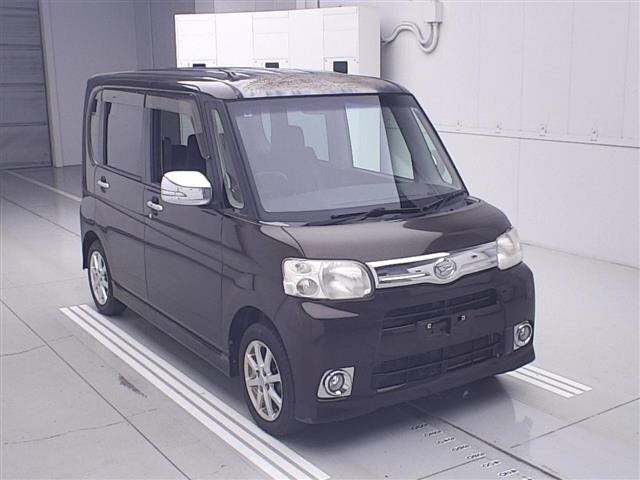 DAIHATSU TANTO — фото