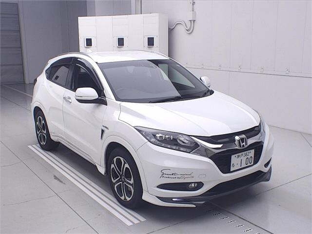 HONDA VEZEL — фото