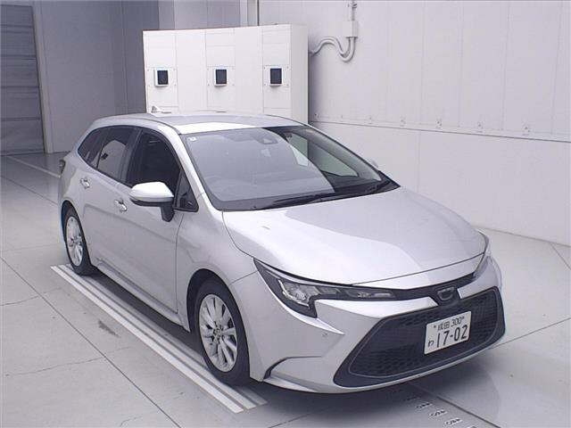TOYOTA COROLLA — фото