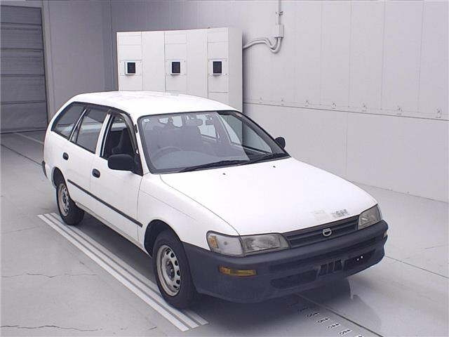 TOYOTA COROLLA — фото