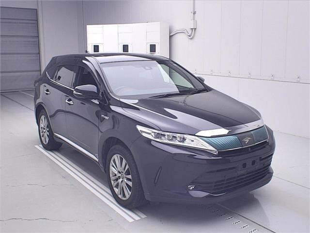 TOYOTA HARRIER — фото