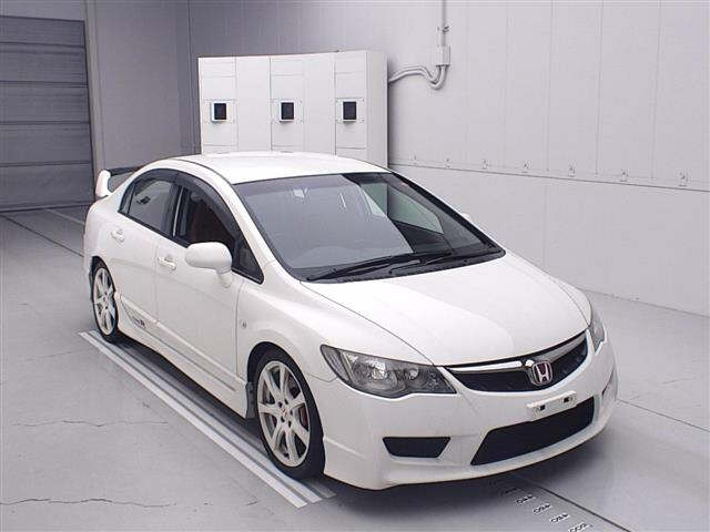 HONDA CIVIC — фото
