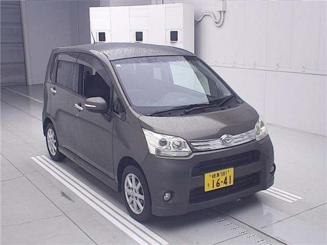DAIHATSU MOVE — фото