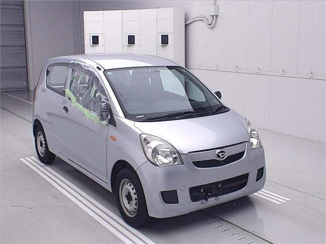 DAIHATSU MIRA — фото