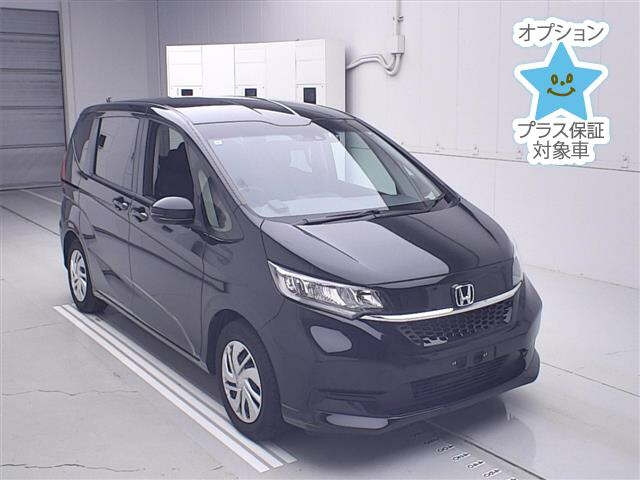 HONDA FREED — фото