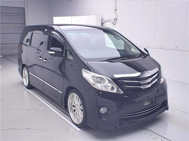 TOYOTA ALPHARD — фото