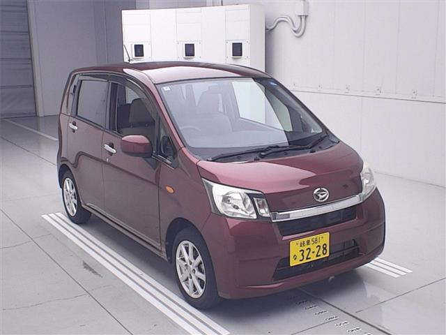DAIHATSU MOVE — фото