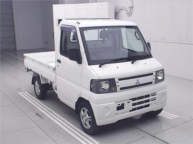 MITSUBISHI MINICAB TRUCK