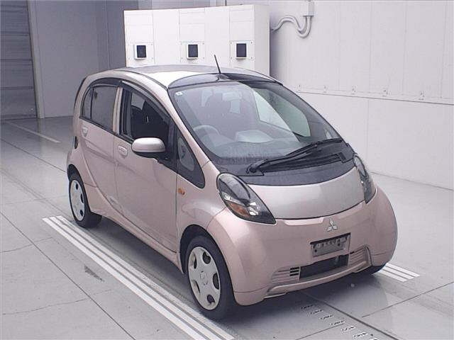 MITSUBISHI I — фото