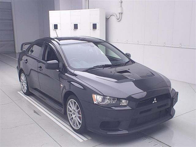 MITSUBISHI LANCER — фото