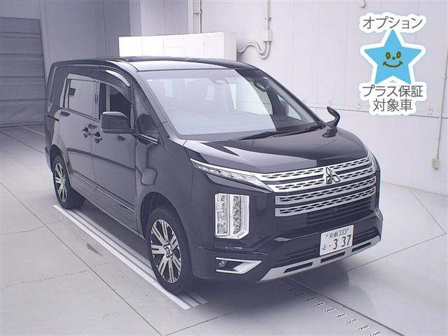 MITSUBISHI DELICA D5
