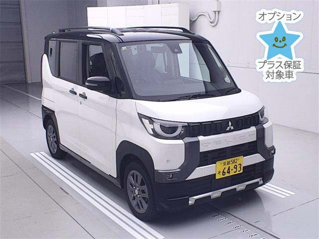 MITSUBISHI DELICA — фото
