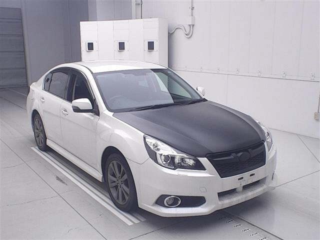 SUBARU LEGACY B4