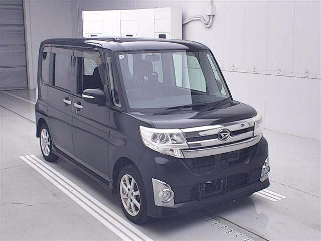 DAIHATSU TANTO — фото
