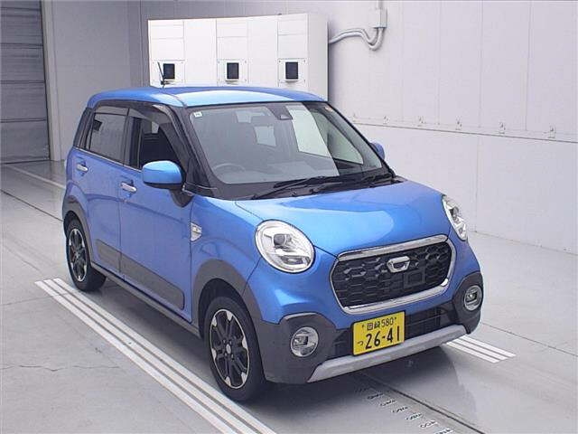 DAIHATSU CAST — фото