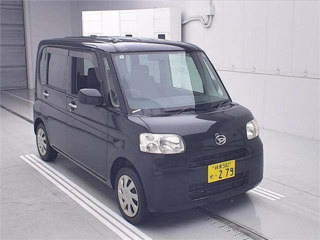 DAIHATSU TANTO — фото