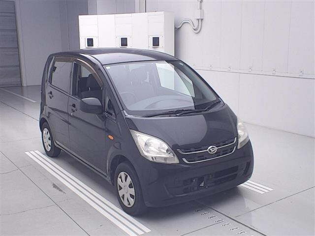 DAIHATSU MOVE — фото