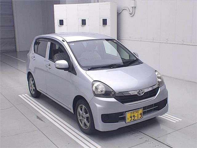 TOYOTA PIXIS EPOCH