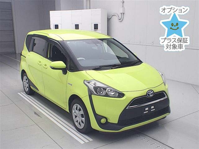 TOYOTA SIENTA — фото