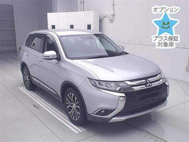 MITSUBISHI OUTLANDER — фото