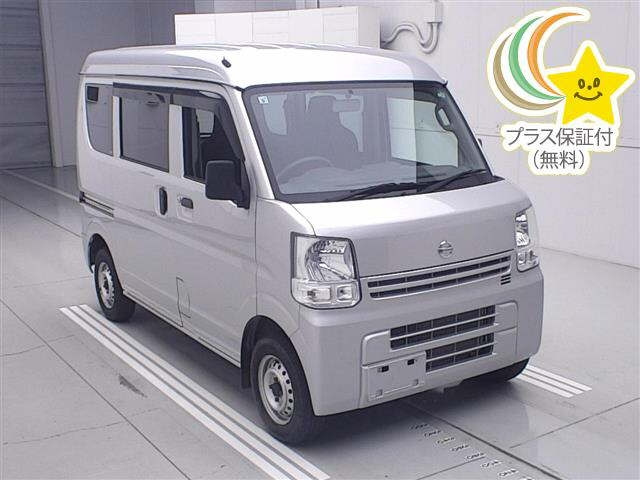NISSAN CLIPPER — фото