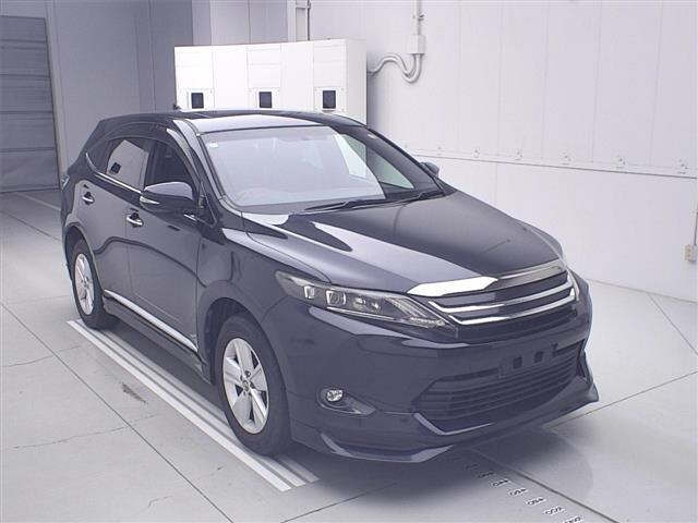 TOYOTA HARRIER — фото