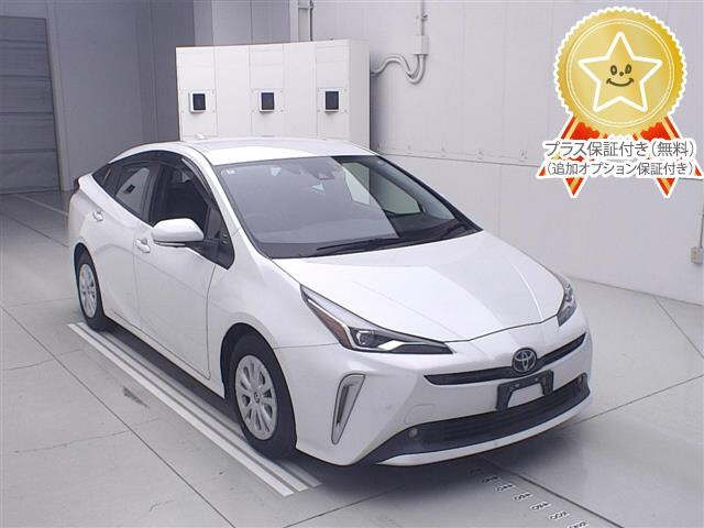 TOYOTA PRIUS — фото