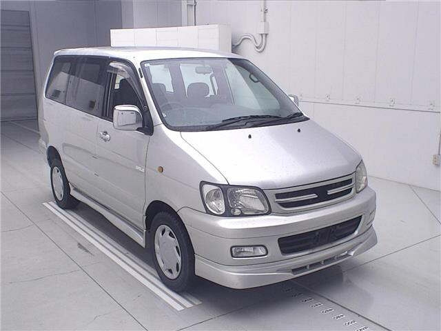 DAIHATSU DELTA — фото