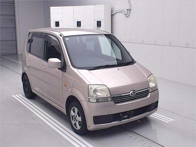 DAIHATSU MOVE — фото