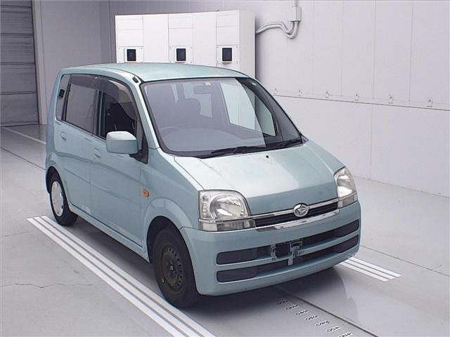 DAIHATSU MOVE — фото