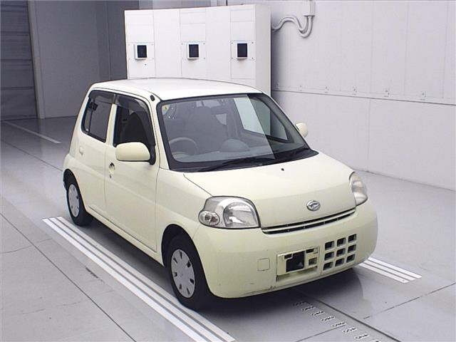 DAIHATSU ESSE — фото