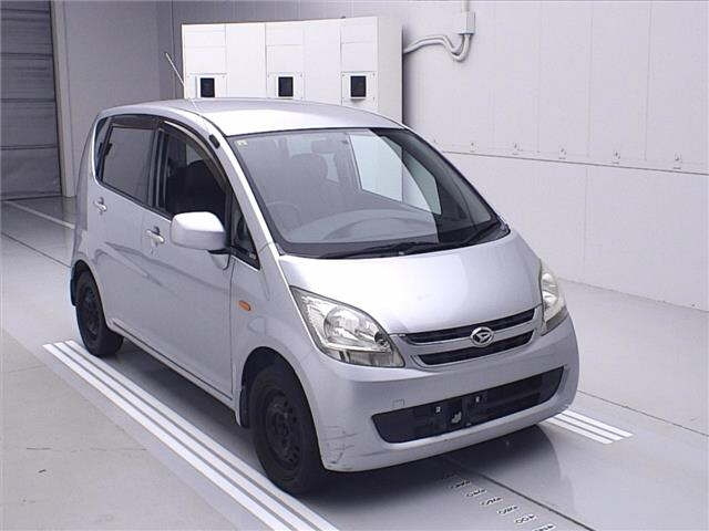 DAIHATSU MOVE — фото