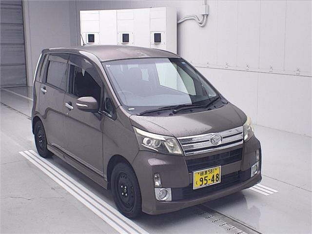 DAIHATSU MOVE — фото