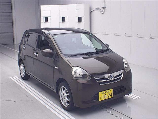 DAIHATSU MIRA — фото