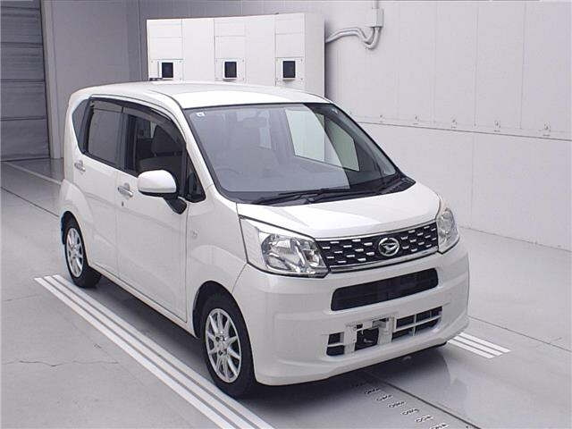 DAIHATSU MOVE — фото