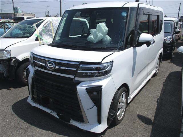 DAIHATSU TANTO — фото