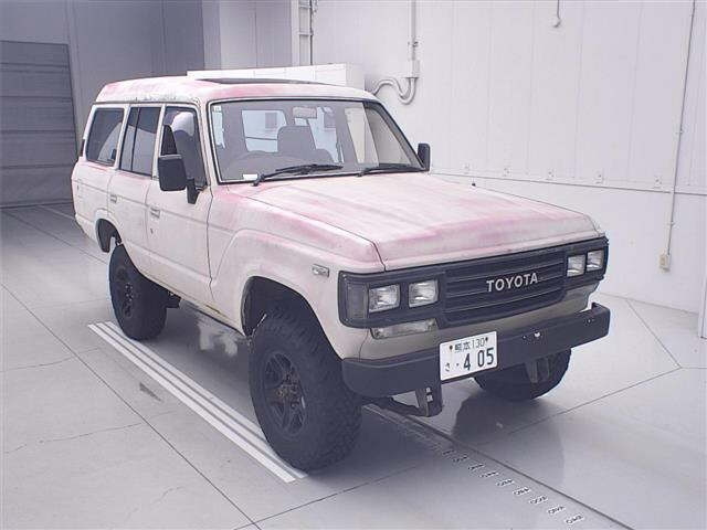 TOYOTA LAND CRUISER